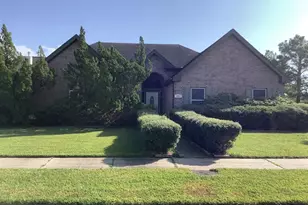 1601 Oak Pl Ct, Pearland, TX 77581 - Photo 1