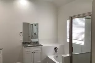 1601 Oak Pl Ct, Pearland, TX 77581 - Photo 11