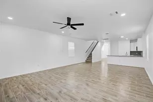 9932 Fillmore St, Houston, TX 77029 - Photo 9