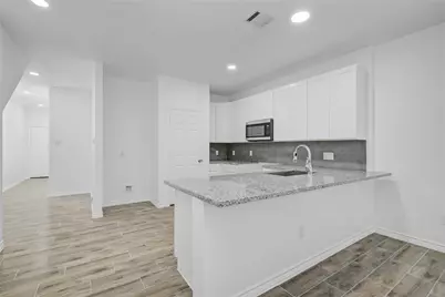 9932 Fillmore Street, Houston, TX 77029 - Photo 5