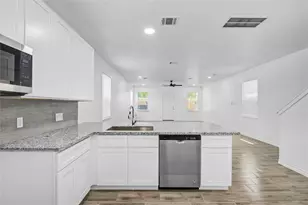 9932 Fillmore St, Houston, TX 77029 - Photo 7