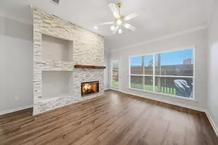 7923 Glenn Cliff Dr Dr, Houston, TX 77064 - Photo 5