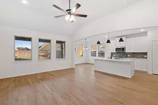 32306 Tallow Creek Dr, Waller, TX 77484 - Photo 7