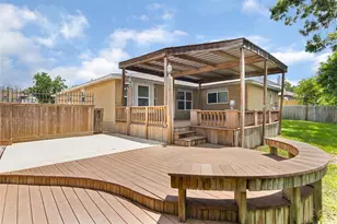 12757 Lake Conroe Hills Dr, Willis, TX 77318 - Photo 29