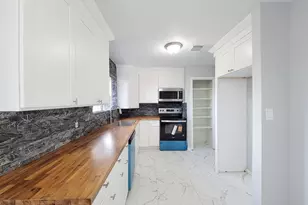 2024 Stones throw Dr, Bay City, TX 77414 - Photo 11