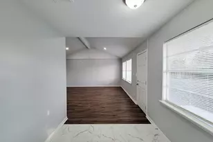 2024 Stones throw Dr, Bay City, TX 77414 - Photo 9