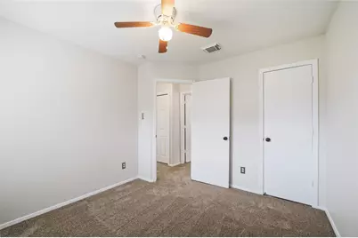 1549 Nichole Woods Drive, Houston, TX 77047 - Photo 9