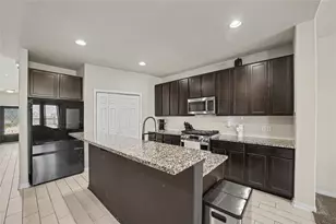 15535 Abbotshall Bnd Dr, Humble, TX 77346 - Photo 9