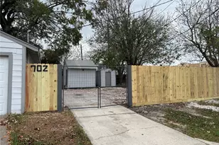 702 Westshire Dr, Houston, TX 77013 - Photo 3