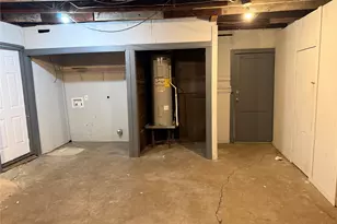 702 Westshire Dr, Houston, TX 77013 - Photo 13