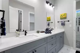 2113 Knollwood St, Kemah, TX 77565 - Photo 5