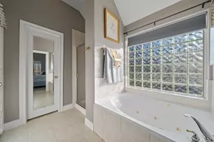 1915 Running Bear Trail, Crosby, TX 77532 - Photo 23