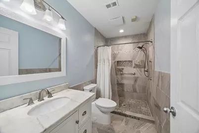 2025 Hillshire Drive, Deer Park, TX 77536 - Photo 9