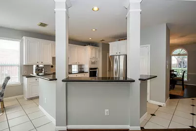 2114 Thistlerock Lane, Sugar Land, TX 77479 - Photo 11