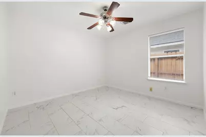 14019 Kinsbourne Court, Houston, TX 77014 - Photo 15