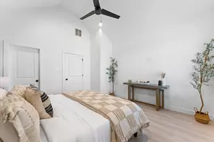 7809 Amelia Rd, Houston, TX 77055 - Photo 19