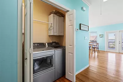 3923 Reeves Drive, Galveston, TX 77554 - Photo 23