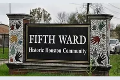 2524 Sam Wilson Street, Houston, TX 77020 - Photo 5