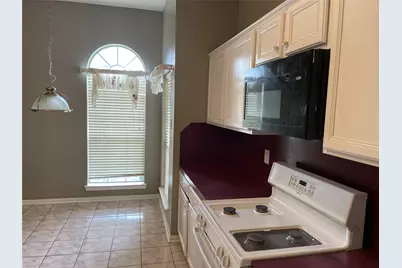 2922 Russett Place W, Pearland, TX 77584 - Photo 13