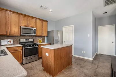 9719 Opal Rock Drive, Rosharon, TX 77583 - Photo 13