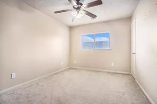 9719 Opal Rock Dr, Rosharon, TX 77583 - Photo 23