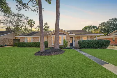 5919 Lattimer Drive, Houston, TX 77035 - Photo 1
