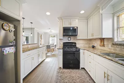 5919 Lattimer Drive, Houston, TX 77035 - Photo 15