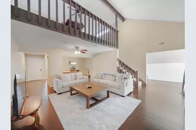 2239 Highland Hills Drive, Sugar Land, TX 77478 - Photo 7