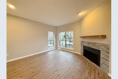 3100 Walnut Bend Lane #223, Houston, TX 77042 - Photo 9