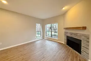 3100 Walnut Bend Ln, Houston, TX 77042 - Photo 9