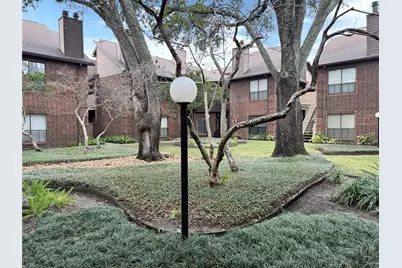 3100 Walnut Bend Lane #223, Houston, TX 77042 - Photo 25