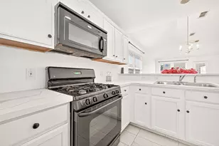 8426 Garrett Green Ln, Richmond, TX 77407 - Photo 11