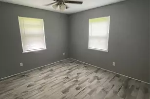 1015 Dogwood Ave, Livingston, TX 77351 - Photo 9