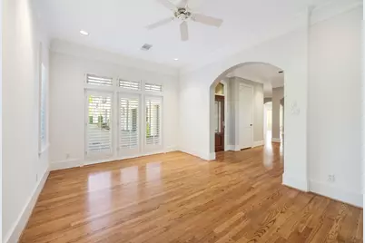 2426 Nantucket Drive #D, Houston, TX 77057 - Photo 7