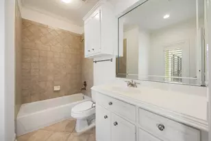 2426 Nantucket Dr, Houston, TX 77057 - Photo 37