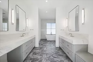 267 Maple Valley Rd, Houston, TX 77056 - Photo 25