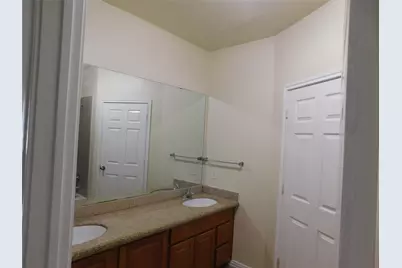 9400 Bellaire Boulevard #612, Houston, TX 77036 - Photo 9
