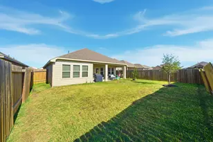 5322 New Iberia Ln, Dickinson, TX 77539 - Photo 31