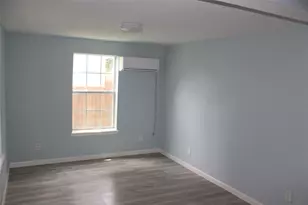 1015 30th St, Galveston, TX 77550 - Photo 7