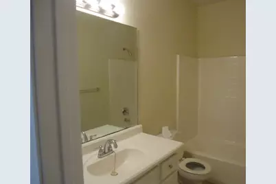 5103 Windemere Street #A, Houston, TX 77033 - Photo 11