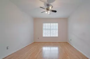 2350 Bering Dr, Houston, TX 77057 - Photo 9