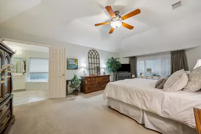 1242 Fawn Valley Drive, League City, TX 77573 - Photo 17