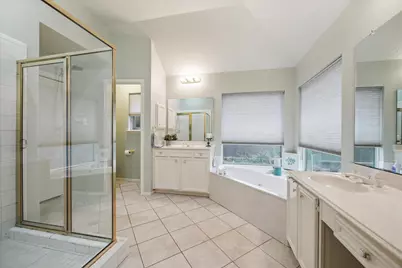 1242 Fawn Valley Drive, League City, TX 77573 - Photo 19