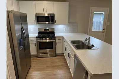 132 Pine Bend Court, Magnolia, TX 77354 - Photo 5