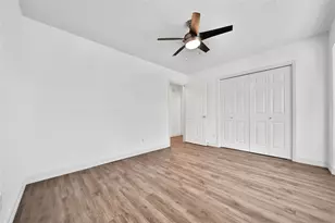 9411 Roos Rd, Houston, TX 77036 - Photo 29