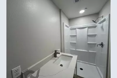 407 1/2 Walton Street, Houston, TX 77009 - Photo 11