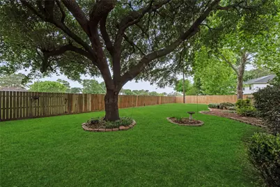 16047 Pinyon Creek Drive, Houston, TX 77095 - Photo 17