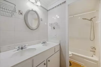 2100 Tanglewilde Street #184, Houston, TX 77063 - Photo 11