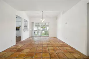 2100 Tanglewilde St, Houston, TX 77063 - Photo 3