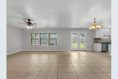 6730 Crescent Creek Lane, Katy, TX 77449 - Photo 7